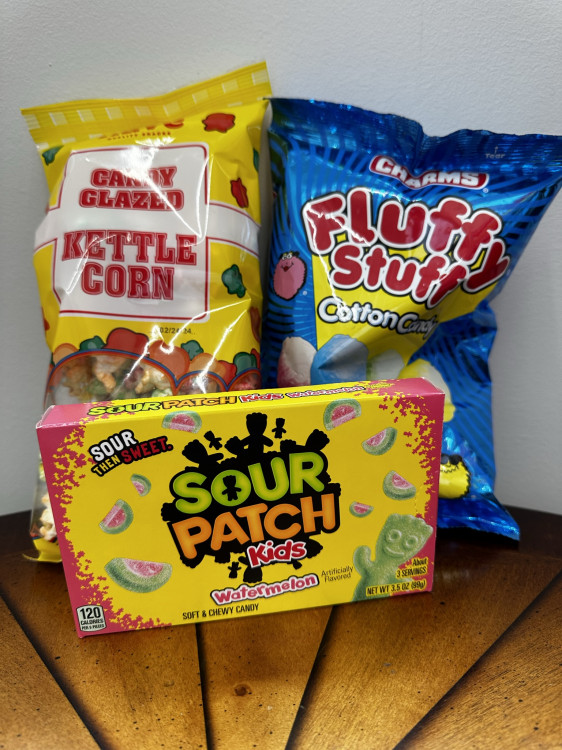 Small Candy Prizes for Trailers